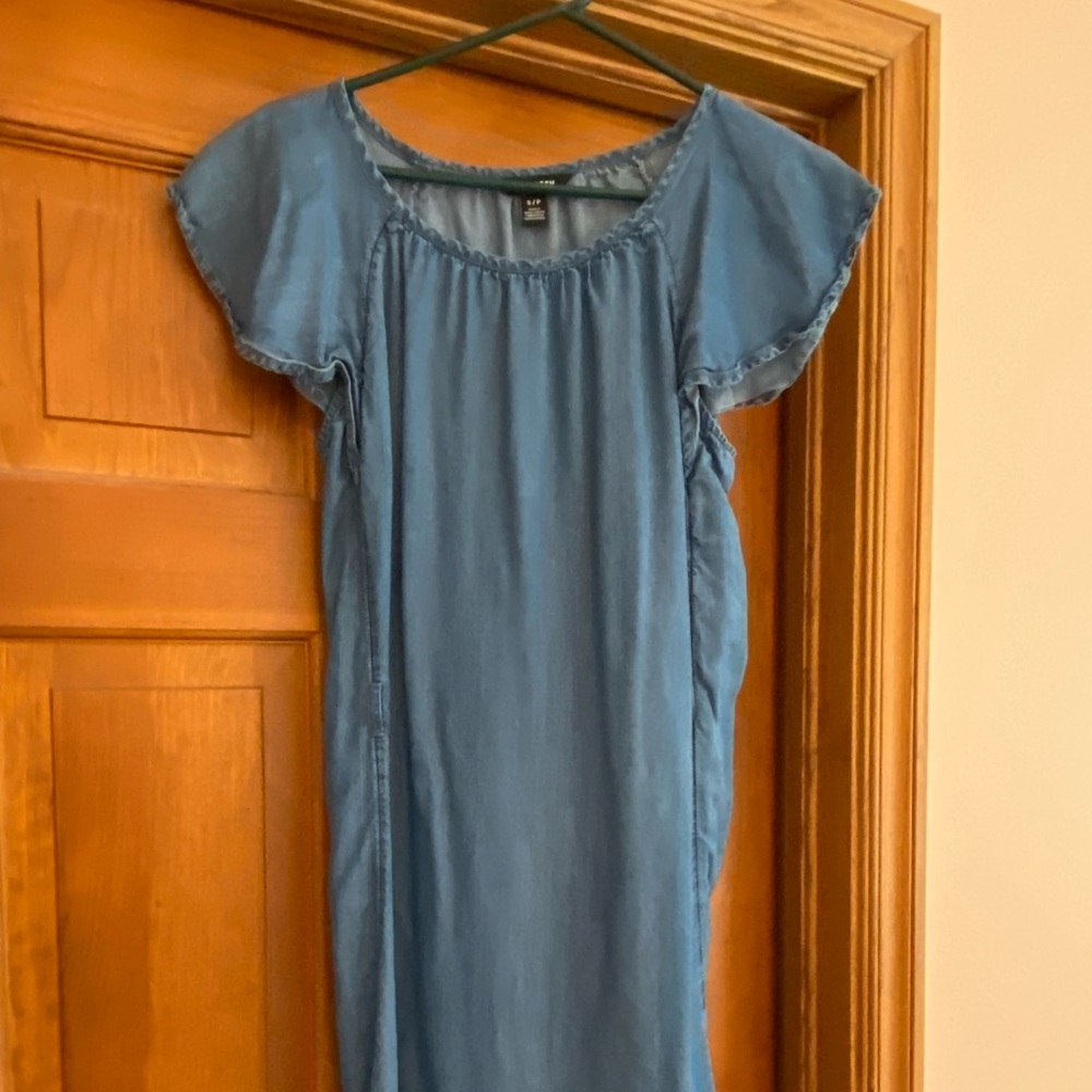 Joe fresh denim dress sz small.